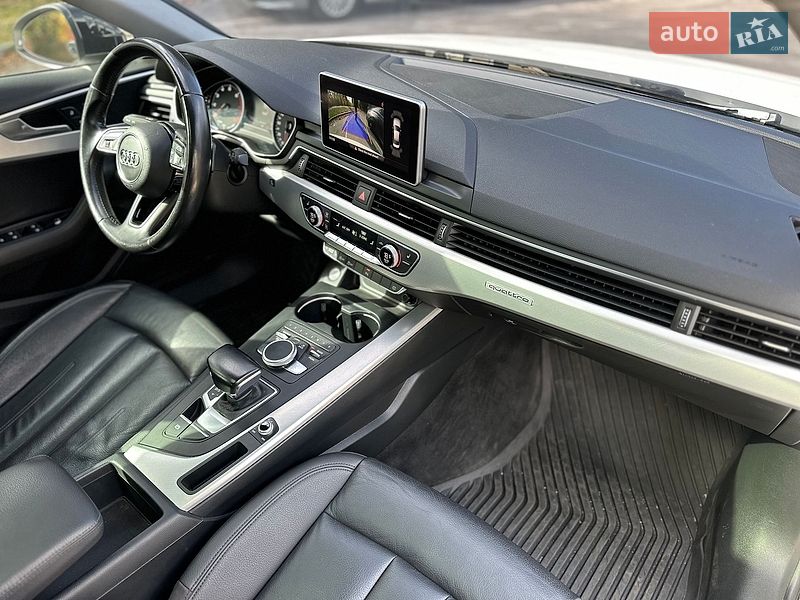 Седан Audi A4 2015 в Полтаве