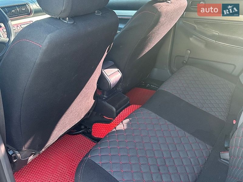 Седан Audi A4 1999 в Бориславі