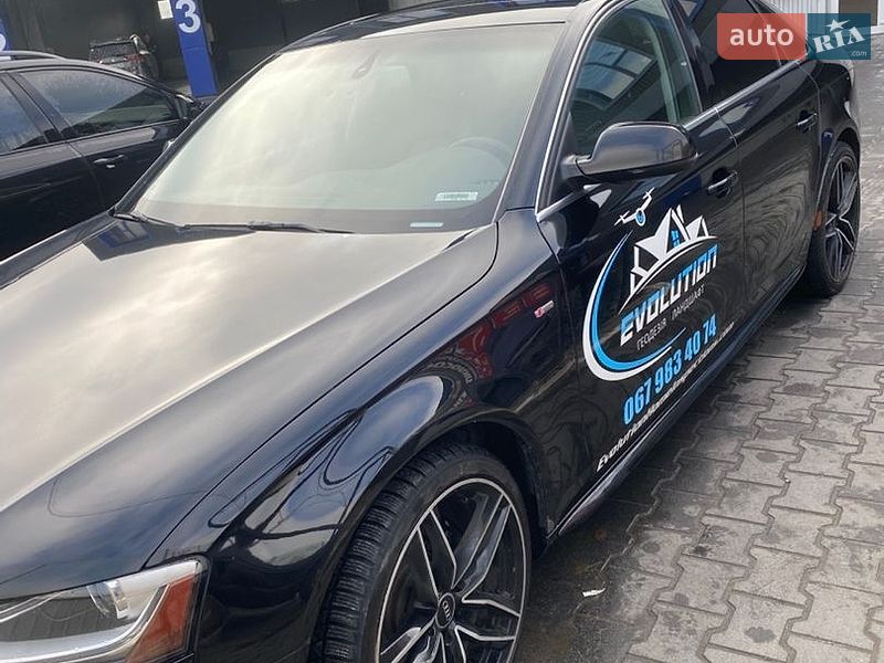Audi A4 2014