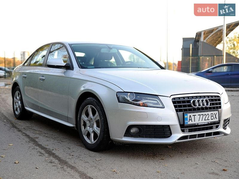 Седан Audi A4 2010 в Івано-Франківську