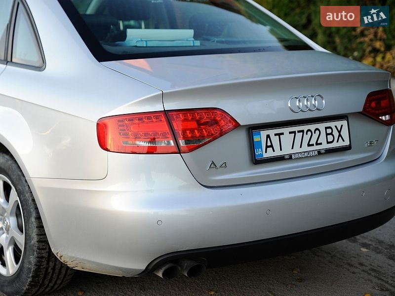 Седан Audi A4 2010 в Івано-Франківську