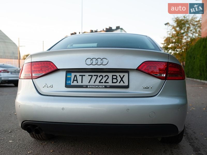 Седан Audi A4 2010 в Івано-Франківську