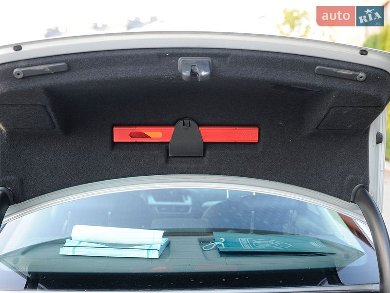 Седан Audi A4 2010 в Ивано-Франковске