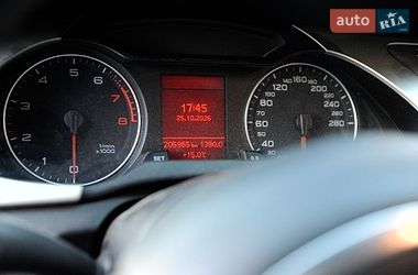 Седан Audi A4 2010 в Ивано-Франковске