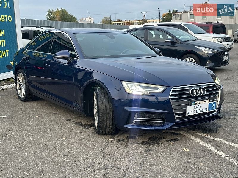 Седан Audi A4 2019 в Киеве