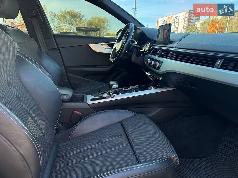 Универсал Audi A4 2017 в Черновцах