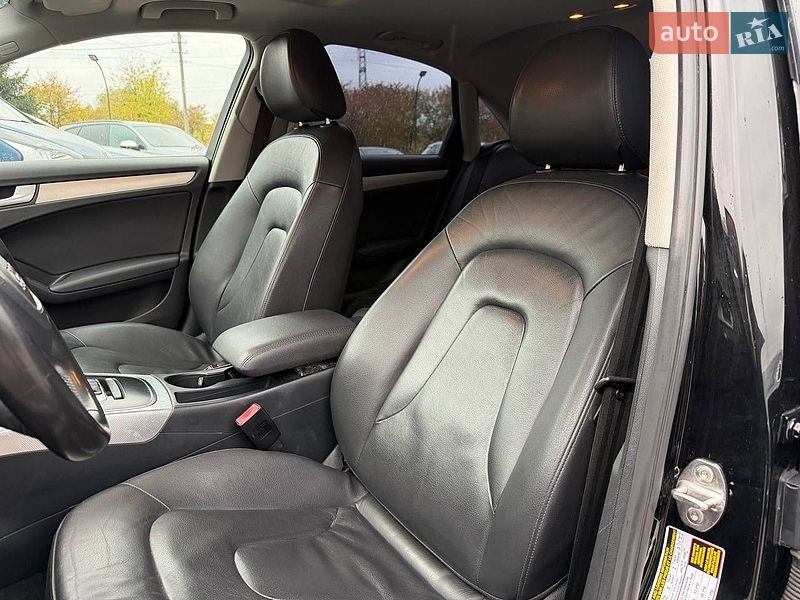 Седан Audi A4 2013 в Винниках