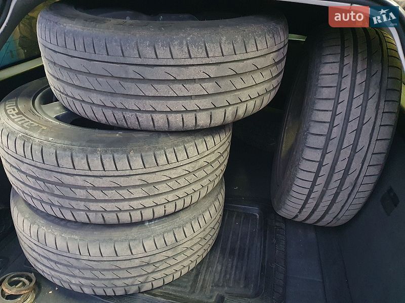 Универсал Audi A4 2005 в Киеве