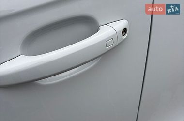 Седан Audi A4 2014 в Калиновке