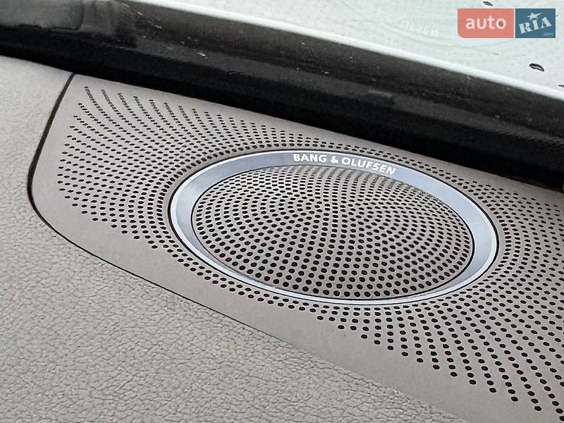 Седан Audi A4 2014 в Калиновке