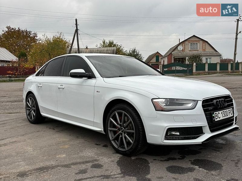 Седан Audi A4 2014 в Калиновке