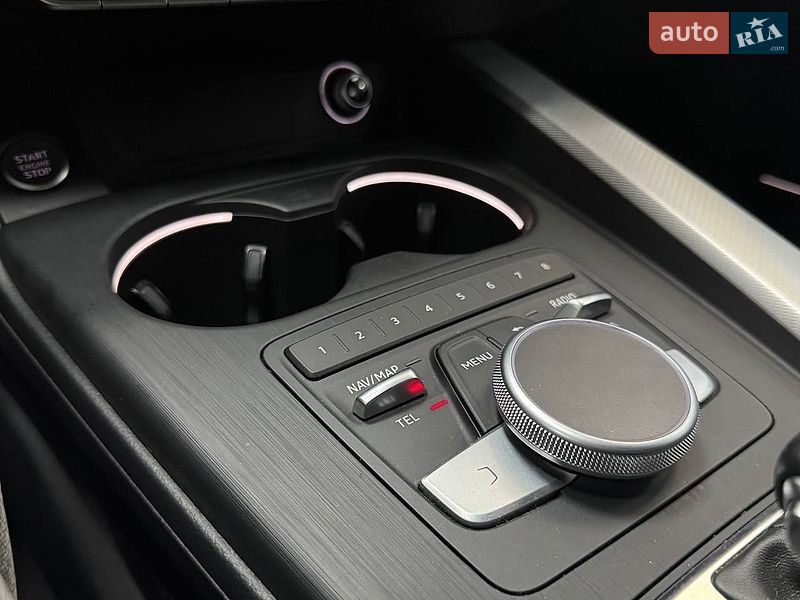 Седан Audi A4 2017 в Києві