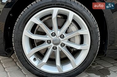 Седан Audi A4 2019 в Вінниці