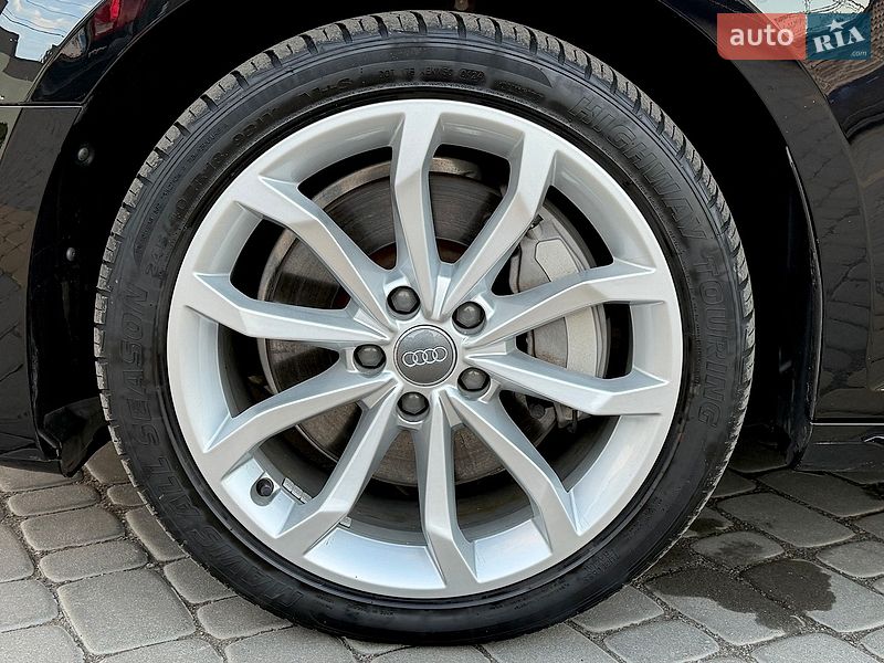 Седан Audi A4 2019 в Вінниці