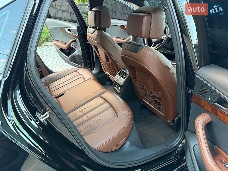 Седан Audi A4 2019 в Вінниці