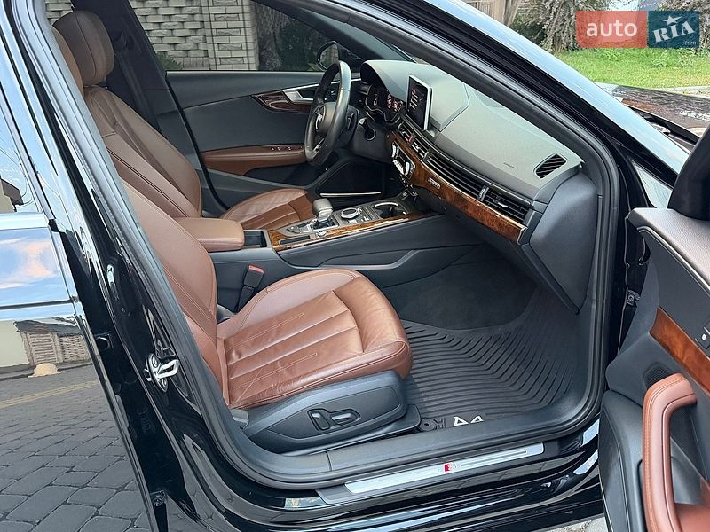 Седан Audi A4 2019 в Вінниці