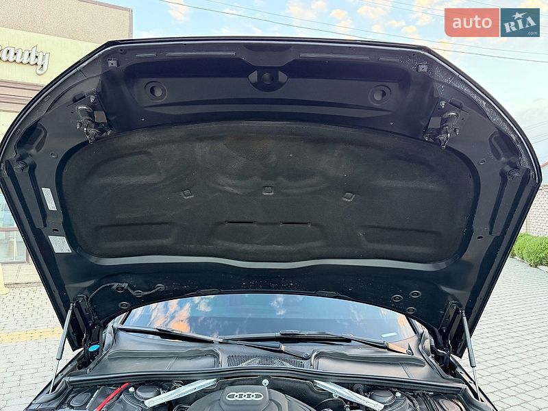 Седан Audi A4 2019 в Вінниці