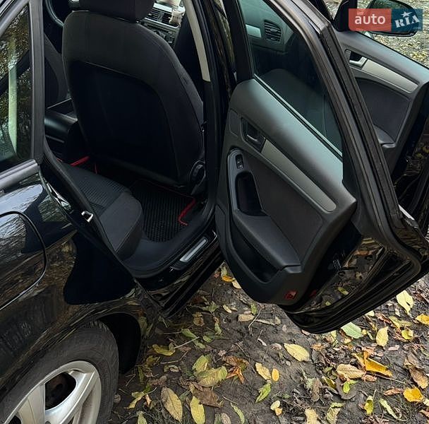Седан Audi A4 2009 в Умані