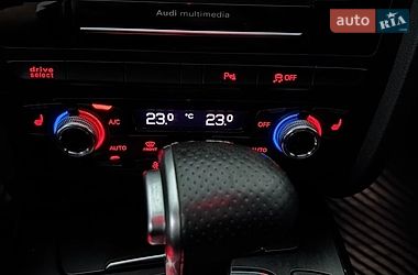 Седан Audi A4 2015 в Івано-Франково