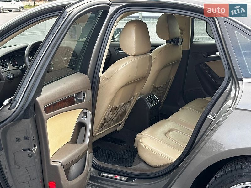 Седан Audi A4 2013 в Миколаєві