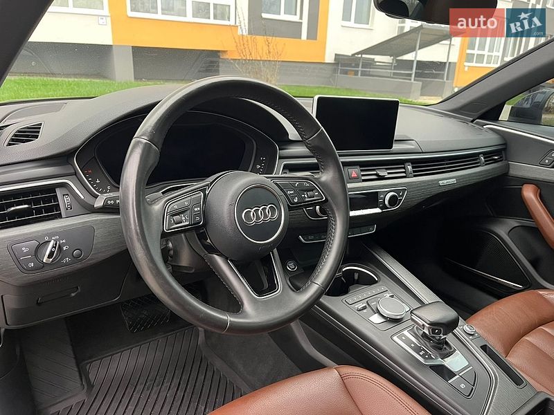 Седан Audi A4 2017 в Виннице