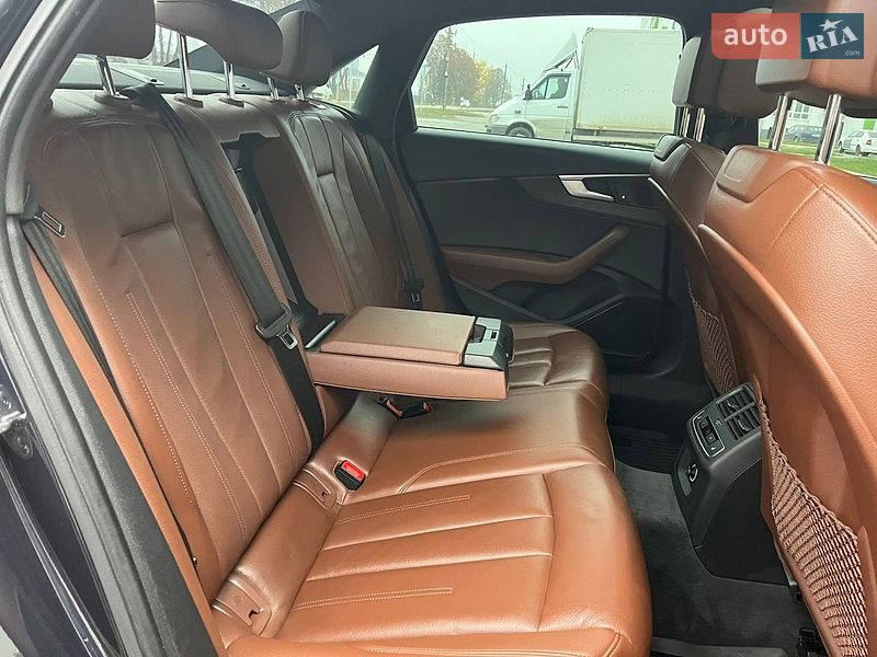 Седан Audi A4 2017 в Виннице