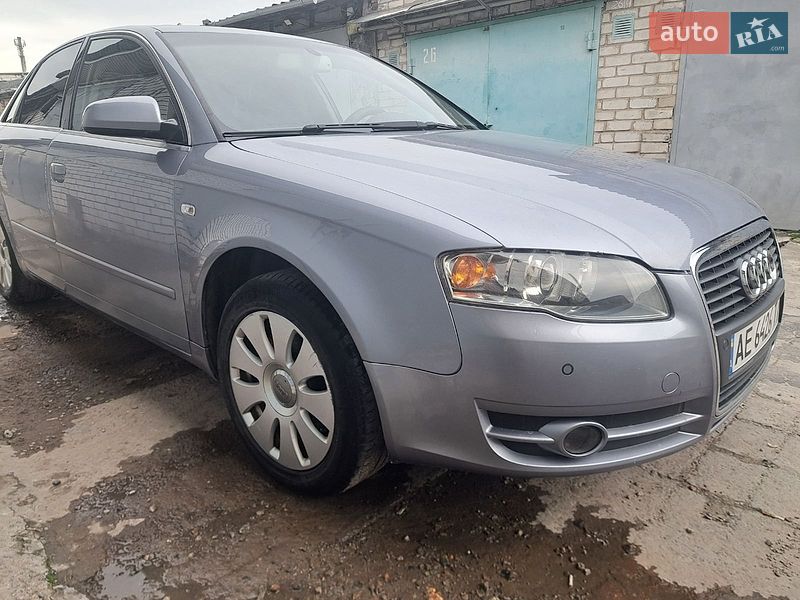 Седан Audi A4 2005 в Дніпрі