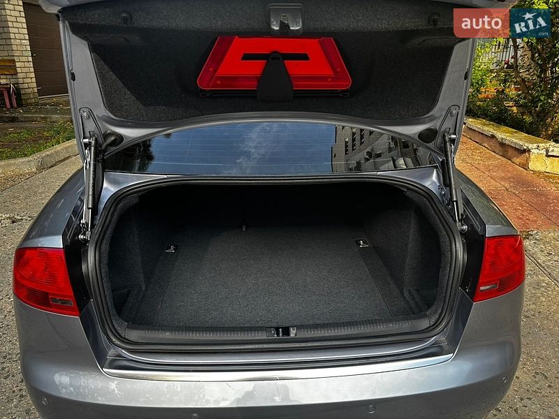 Седан Audi A4 2006 в Миколаєві