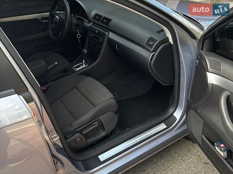 Седан Audi A4 2006 в Миколаєві
