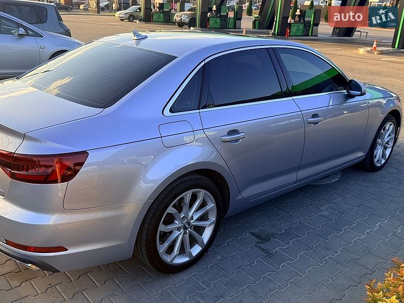 Седан Audi A4 2018 в Тернополе