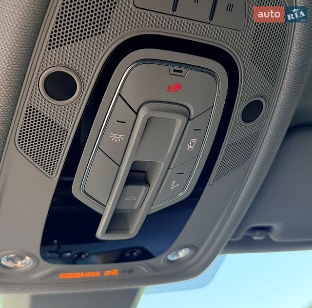 Седан Audi A4 2018 в Тернополе