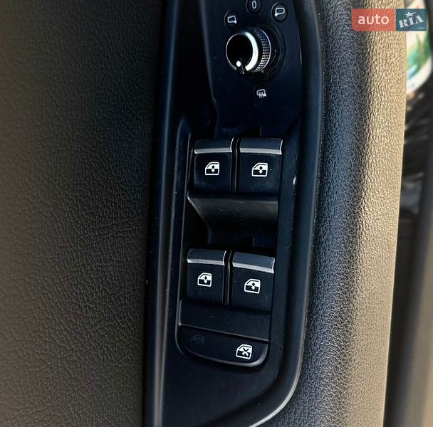 Седан Audi A4 2018 в Тернополе