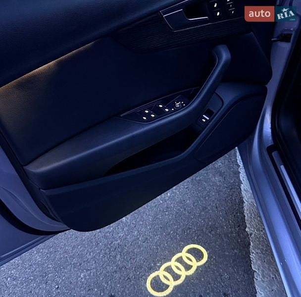 Седан Audi A4 2018 в Тернополе