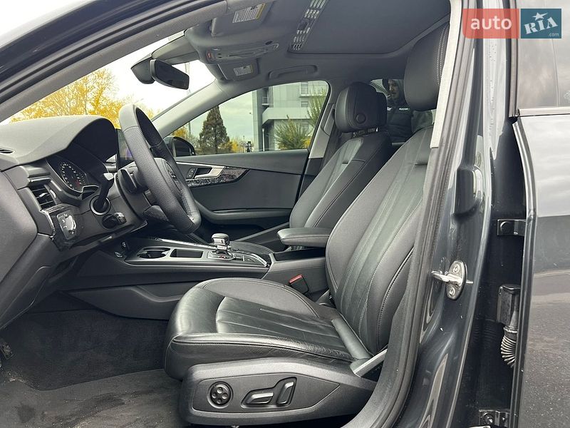 Седан Audi A4 2019 в Києві