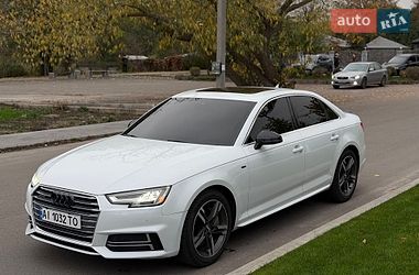 Седан Audi A4 2016 в Киеве