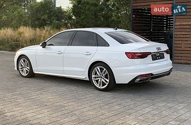 Седан Audi A4 2022 в Києві