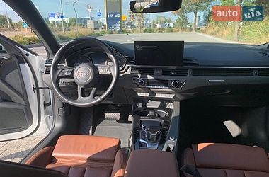 Седан Audi A4 2022 в Киеве