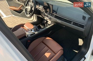 Седан Audi A4 2022 в Києві