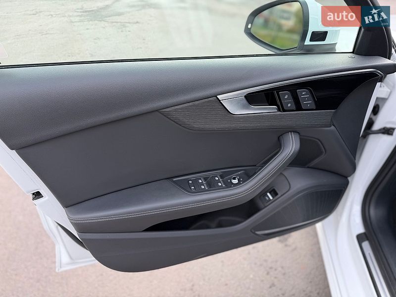 Седан Audi A4 2024 в Киеве фото 13 Седан Audi A4 2024 в Киеве