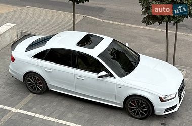 Седан Audi A4 2014 в Калинівці