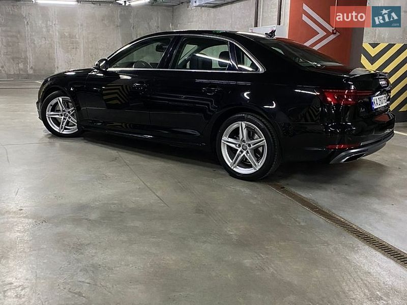 Седан Audi A4 2019 в Києві