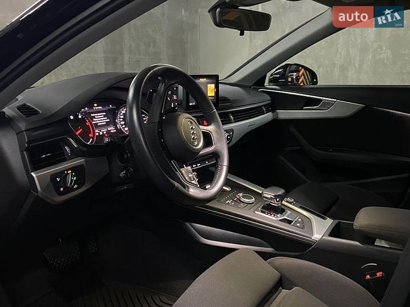 Седан Audi A4 2019 в Києві