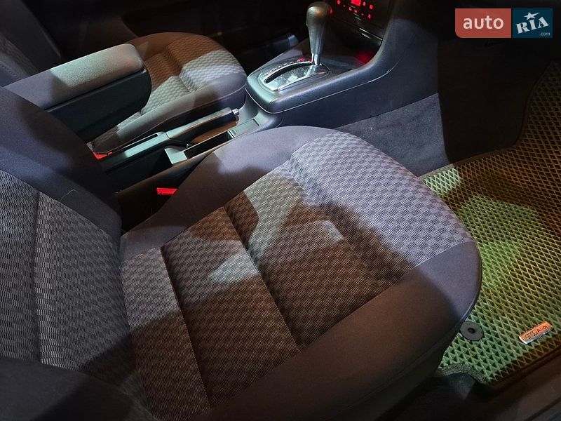 Седан Audi A4 2000 в Черновцах фото 30 Седан Audi A4 2000 в Черновцах