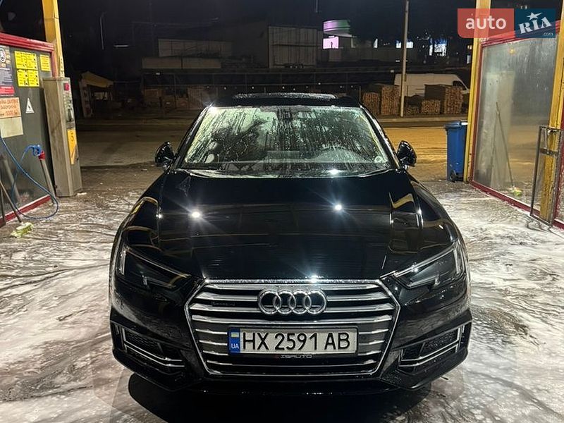 Седан Audi A4 2018 в Хмельницком