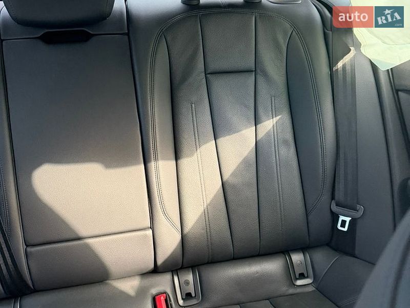 Седан Audi A4 2017 в Кривому Розі