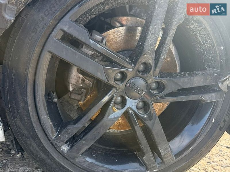 Седан Audi A4 2017 в Кривому Розі