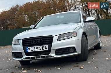 Седан Audi A4 2011 в Чернігові