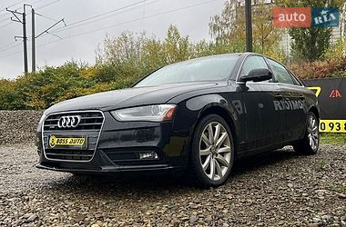 Седан Audi A4 2013 в Стрию