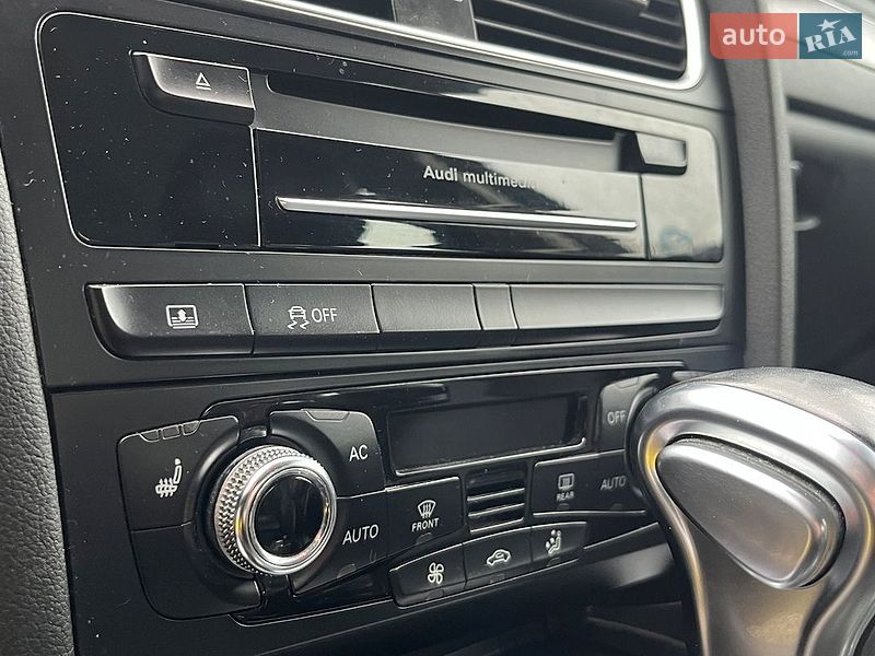Седан Audi A4 2013 в Стрию