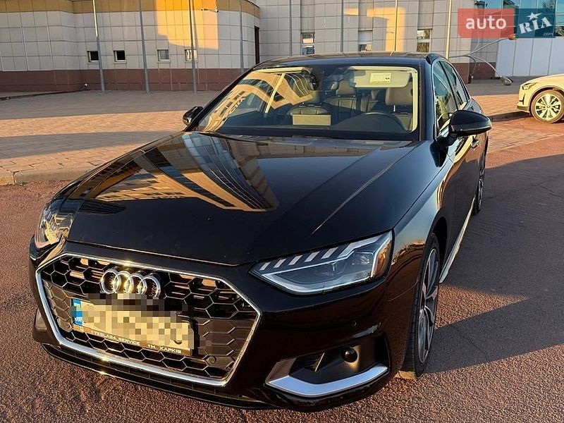 Audi A4 2023